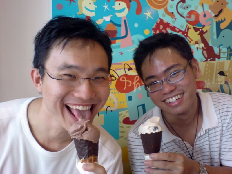 Photo Sharing and Video Hosting at Photobucket