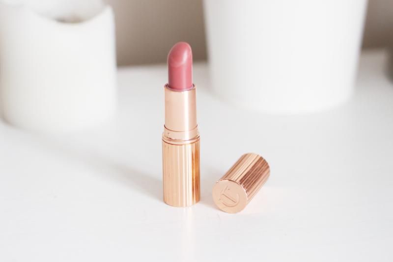 Charlotte Tilbury K.I.S.S.I.N.G stoned rose