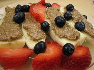 03/03/09 Snack ~ Almond Butter w/banana, strawberries &amp; blueberries
