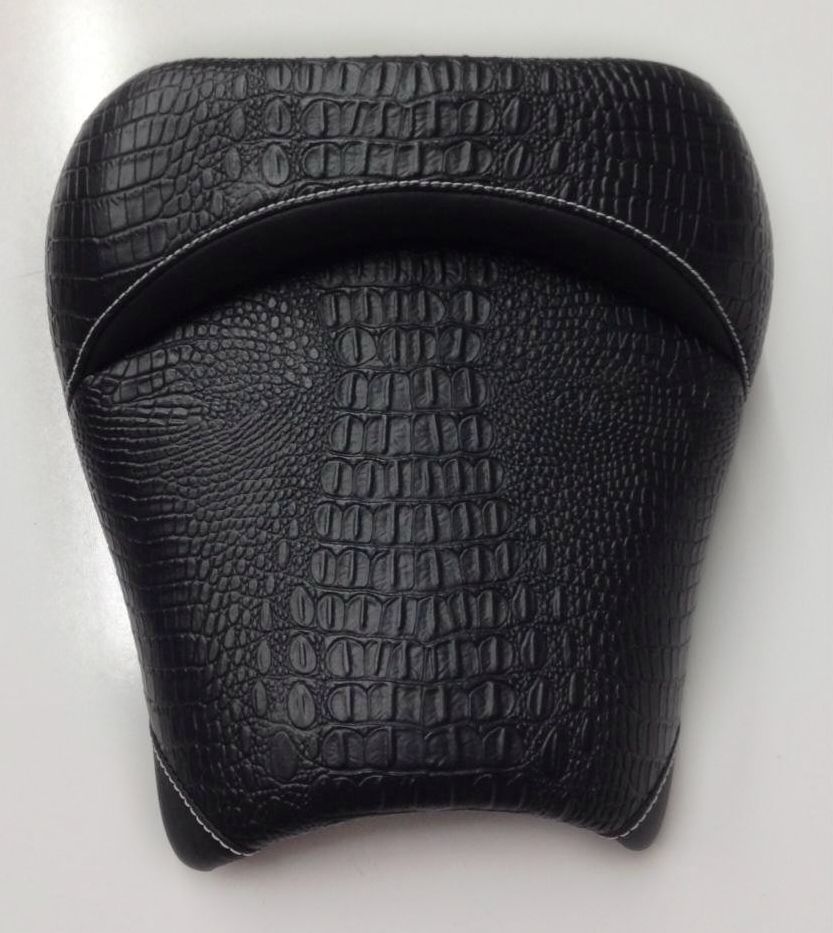 990407 Hayabusa Custom Shaped Black Alligator Gator Front Seat w