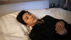 http://i48.photobucket.com/albums/f217/Sweet-Kris/dddd_zpstlcnhgya.gif
