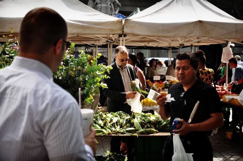 stanley liew,me and the world,farmers market,new york,united states,manhattan,wall street,photography