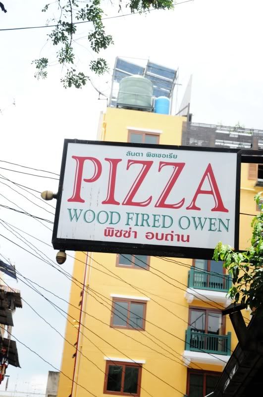 ladna-pizza-khao-san-road-bangkok