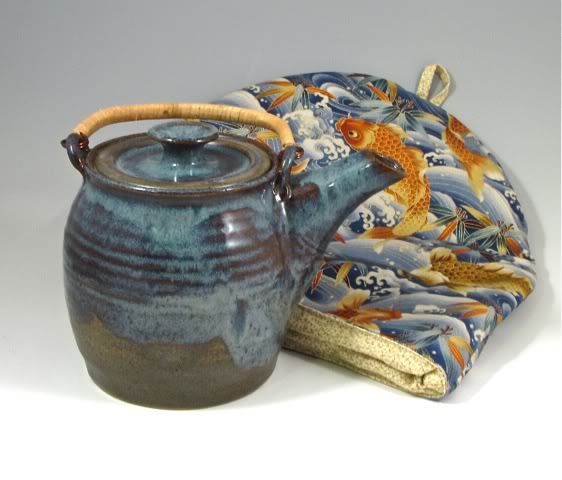 Blue Room Creations & Rising Sun Earthworks Collab- Teapot & cozy