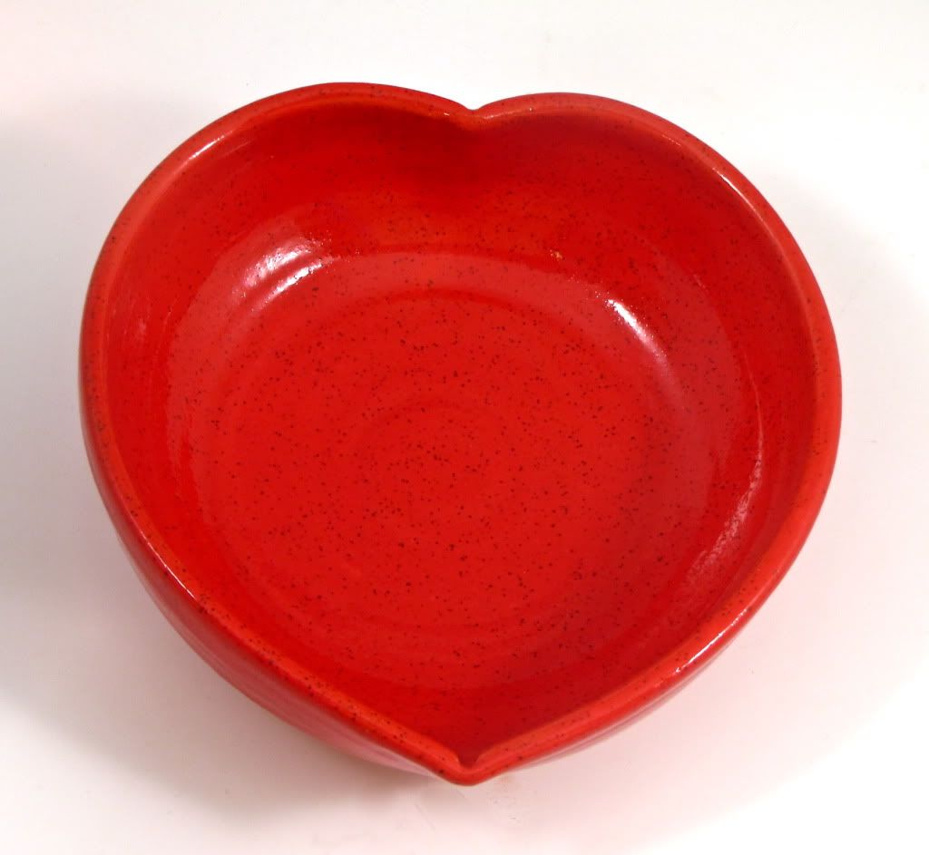 Single Heart Bowl