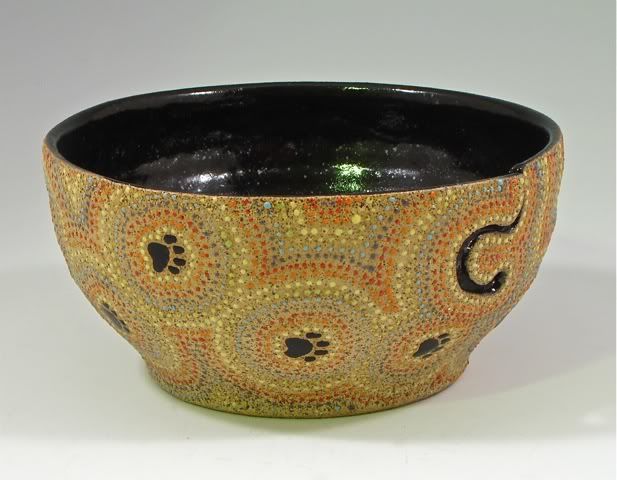 "beaded" yarn bowl with pawprints