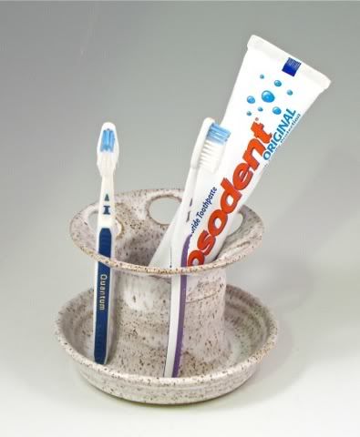 WHITE... Toothbrush and toothpaste holder