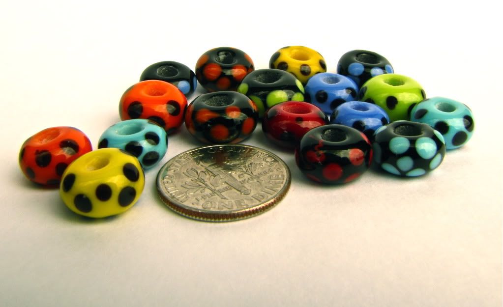 Set of 24 rainbow dot beads
