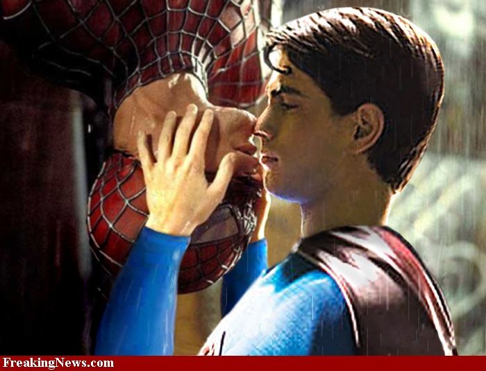 Gay-Superman-Spiderman-32780.jpg