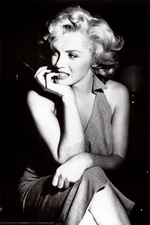Marilyn-Monroe-Posters-1.jpg