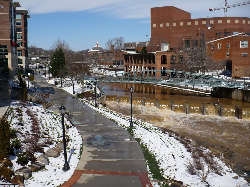 Photos of Snow in the Upstate (Columbia, Greenville vehicles, area