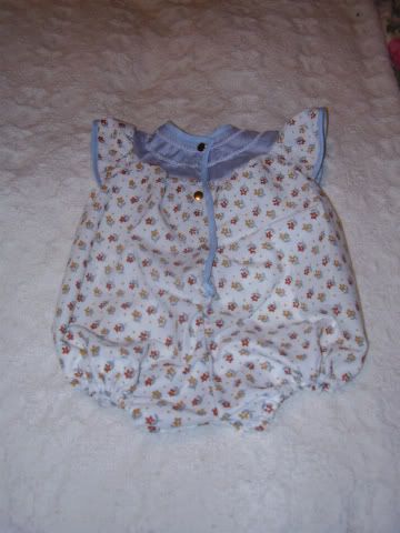 Babyclothes002.jpg