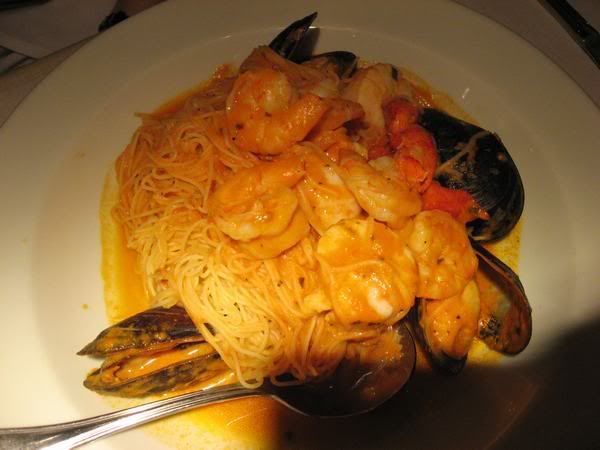 http://i48.photobucket.com/albums/f227/viola_k/IMG_6966.jpg