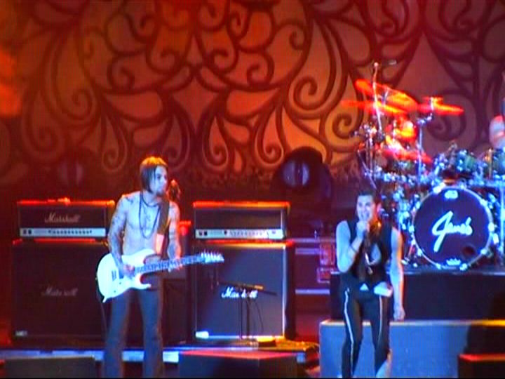 janes addiction san diego 2009  -nin tour
