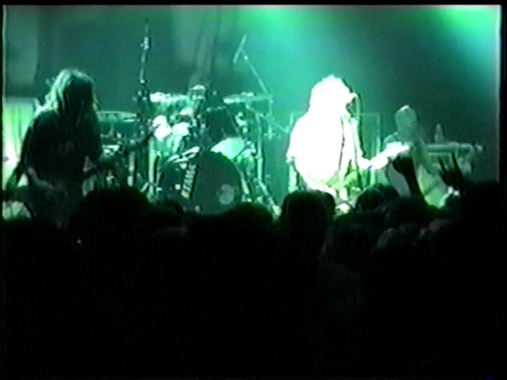 soulfly  09/28/98  Odeon Concert Club Cleveland, OH photo PDVD_452.png