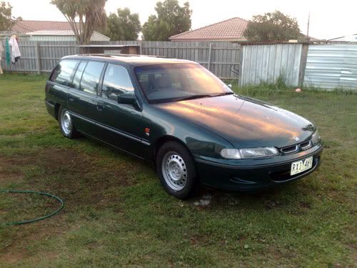 Holden Commodore Vs Acclaim. Holden VS Acclaim Wagon (or