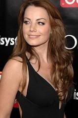 HOTTIE WAR: ERICA DURANCE vs. Y...