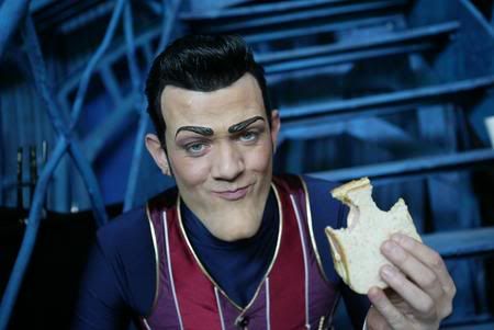 http://i48.photobucket.com/albums/f234/AmyKelly5/CarlosinLazyTown.jpg