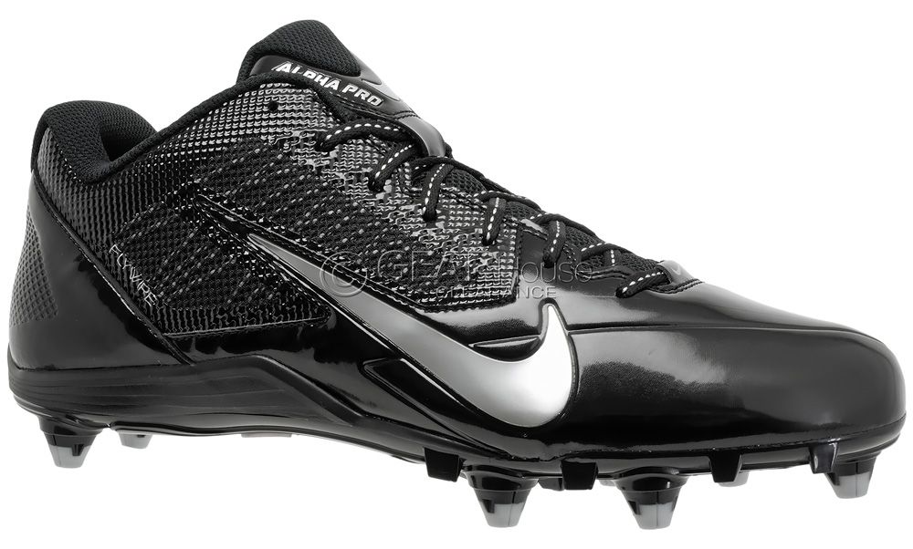 nike low cut football cleats