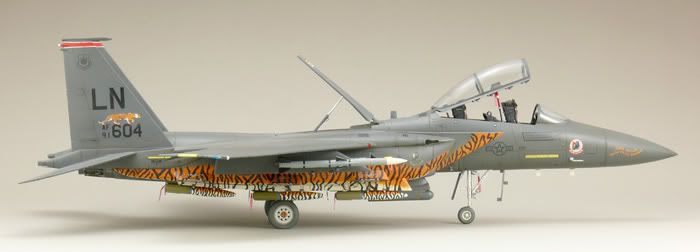 F15EMZ12.jpg