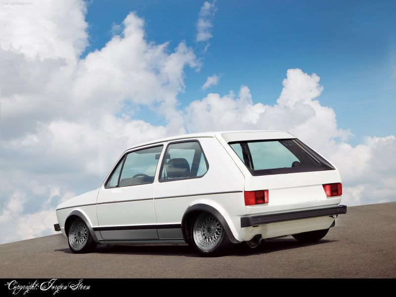 Volkswagen-Golf_I_GTI_1976_1600x-4.jpg