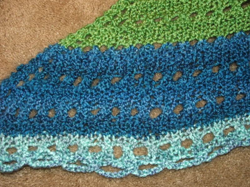 triangle shawl detail