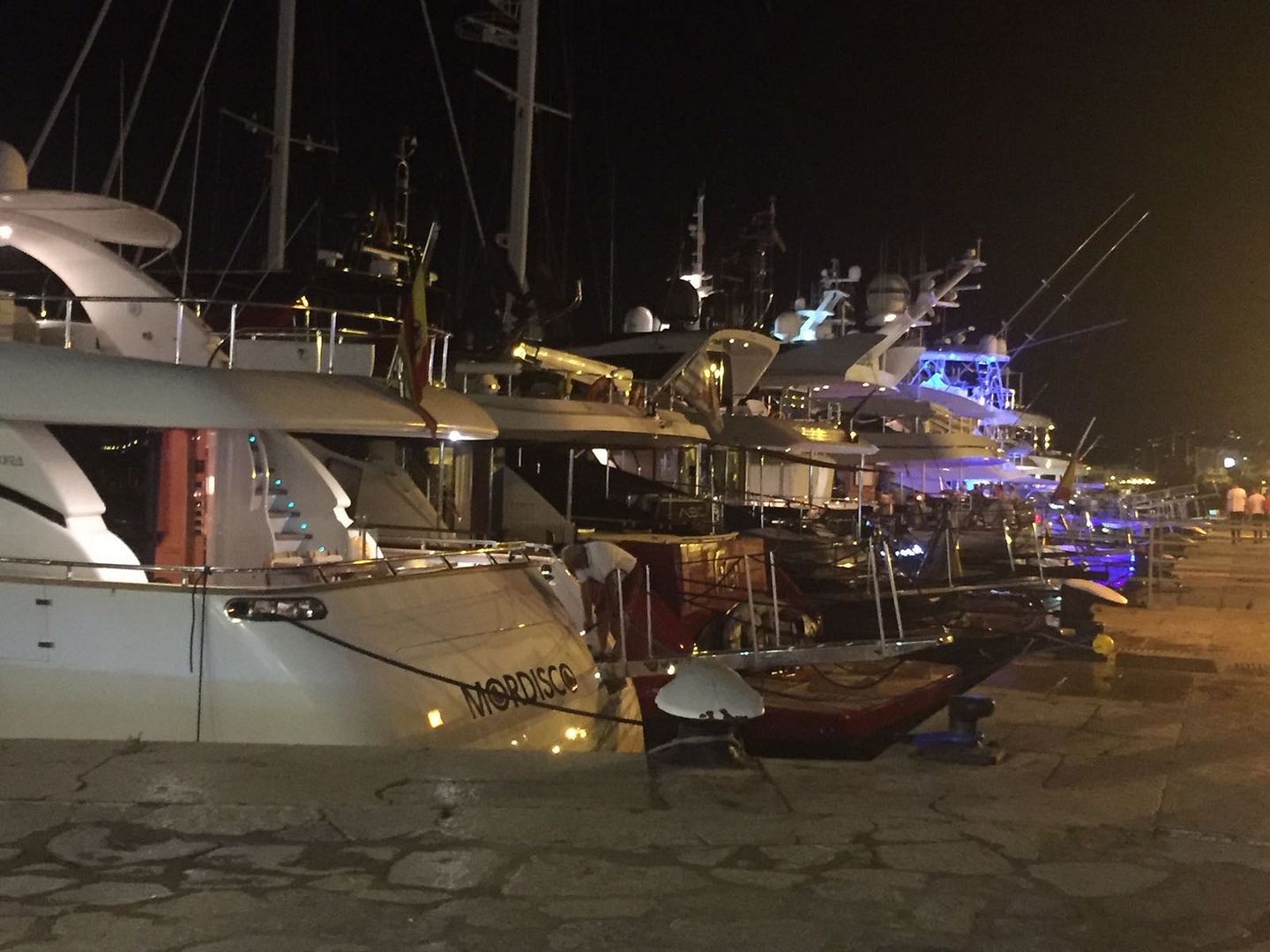 IMG-20160921-WA0010_zpsa7ei9ewc.jpg